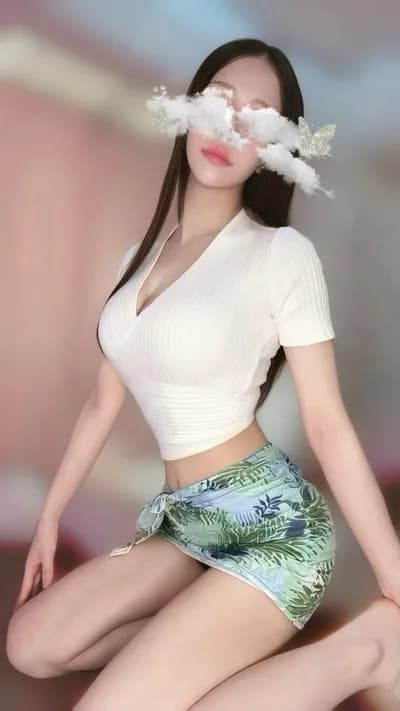 みずは のプロフィール | メンズエステプレミアム | メンズエステを超えたプレミアムなメンズエステ  一度体験したらもう元には戻れない！？  究極のドキドキ体験を提供します♡