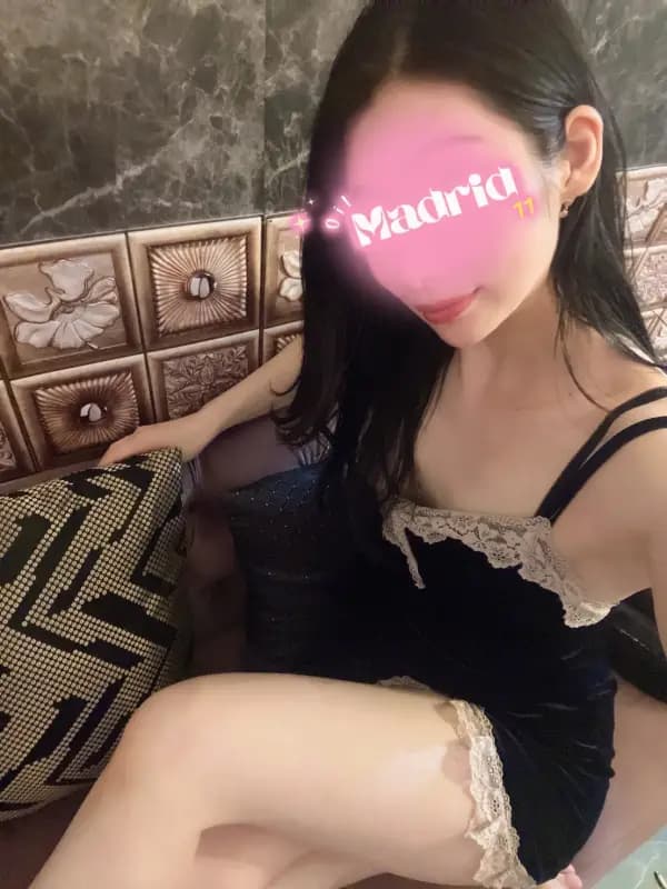 紫月セイラのご紹介│堺・堺東 メンエス Oil Madrid(オイルマドリード)