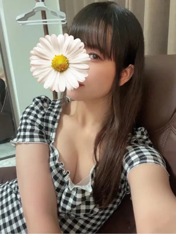 望月りんさんのプロフィール|今宵、また1人王様の誕生 新横浜・菊名メンズエステ|OIL KING+(オイルキングプラス)新横浜・菊名