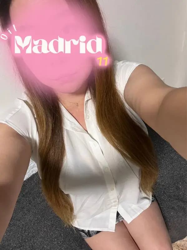 秋山みずきのご紹介│堺・堺東 メンエス Oil Madrid（オイルマドリード）