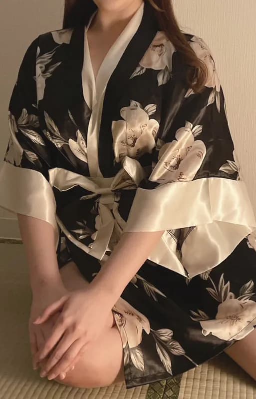 彩羽～いろは～プロフィール｜兵庫県 神戸三宮 メンズエステ『おいんらん』