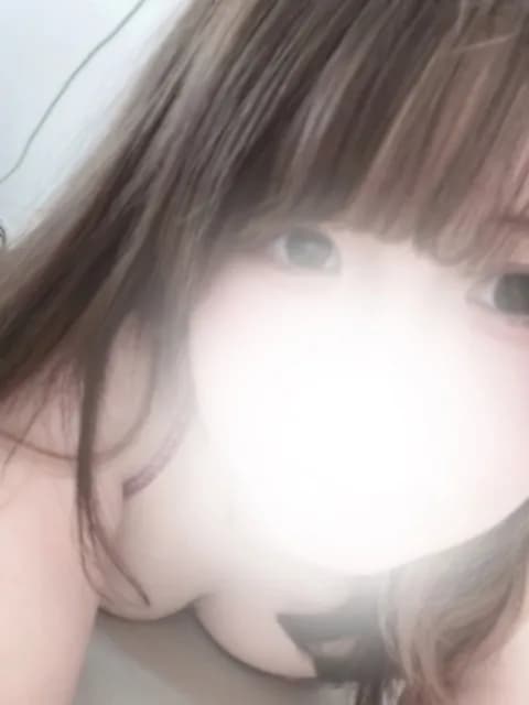 hitomi ひとみさんのプロフィール|大阪・日本橋メンズエステ|Super(シューペル)