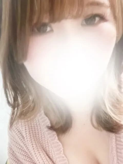 hitomi ひとみさんのプロフィール|大阪・日本橋メンズエステ|Super(シューペル)