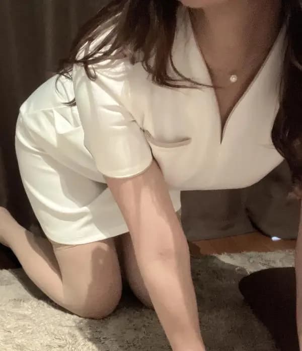 鳥越あづさ