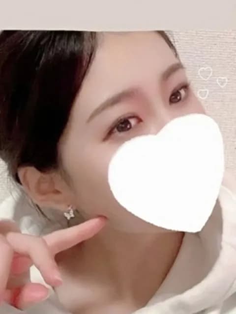 前田 紗希さんのプロフィール｜京都・メンズエステ｜Pure White (ピュアホワイト)
