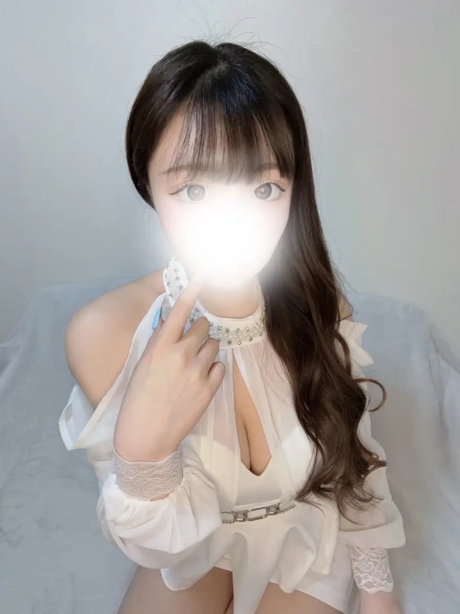 ゆら 【新人】 プロフィール|群馬県 前橋市 メンズエステ 『ルチルSPA』