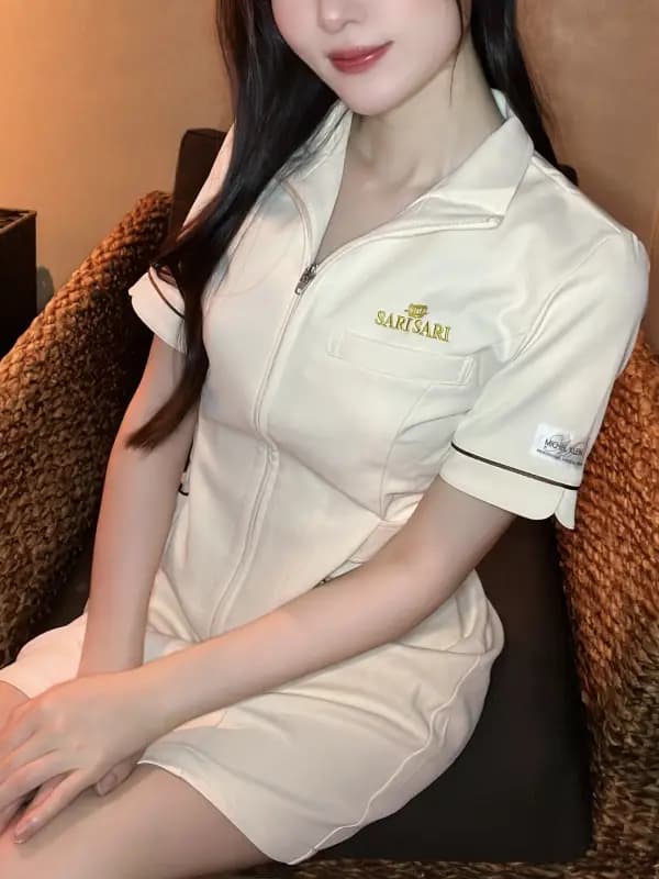 麗奈のご紹介│心斎橋・アメ村のメンエス | 店舗型エステ SARISARI(サリサリ)