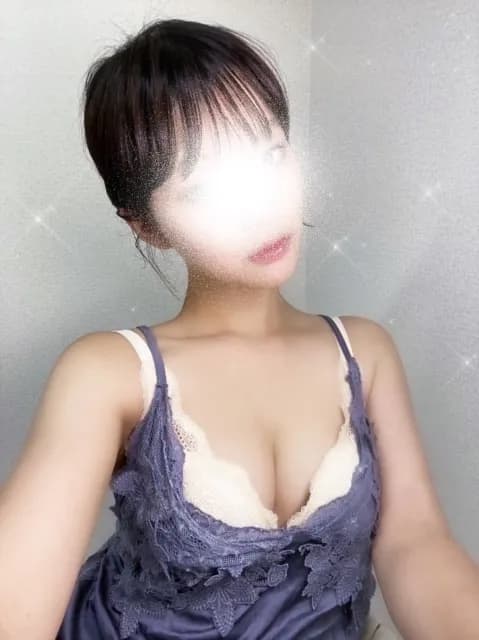 メイさんのプロフィール|谷九・メンエス|大阪 谷町九丁目メンズエステ 新感覚Mエステ【公式】