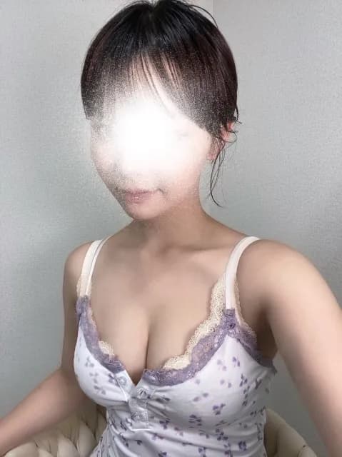 メイさんのプロフィール|谷九・メンエス|大阪 谷町九丁目メンズエステ 新感覚Mエステ【公式】