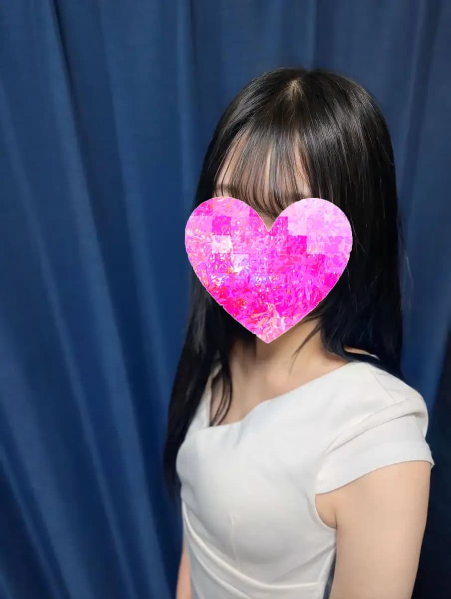 綾瀬 プロフィール｜岡山県 岡山市 メンズエステ『若妻の吐息』