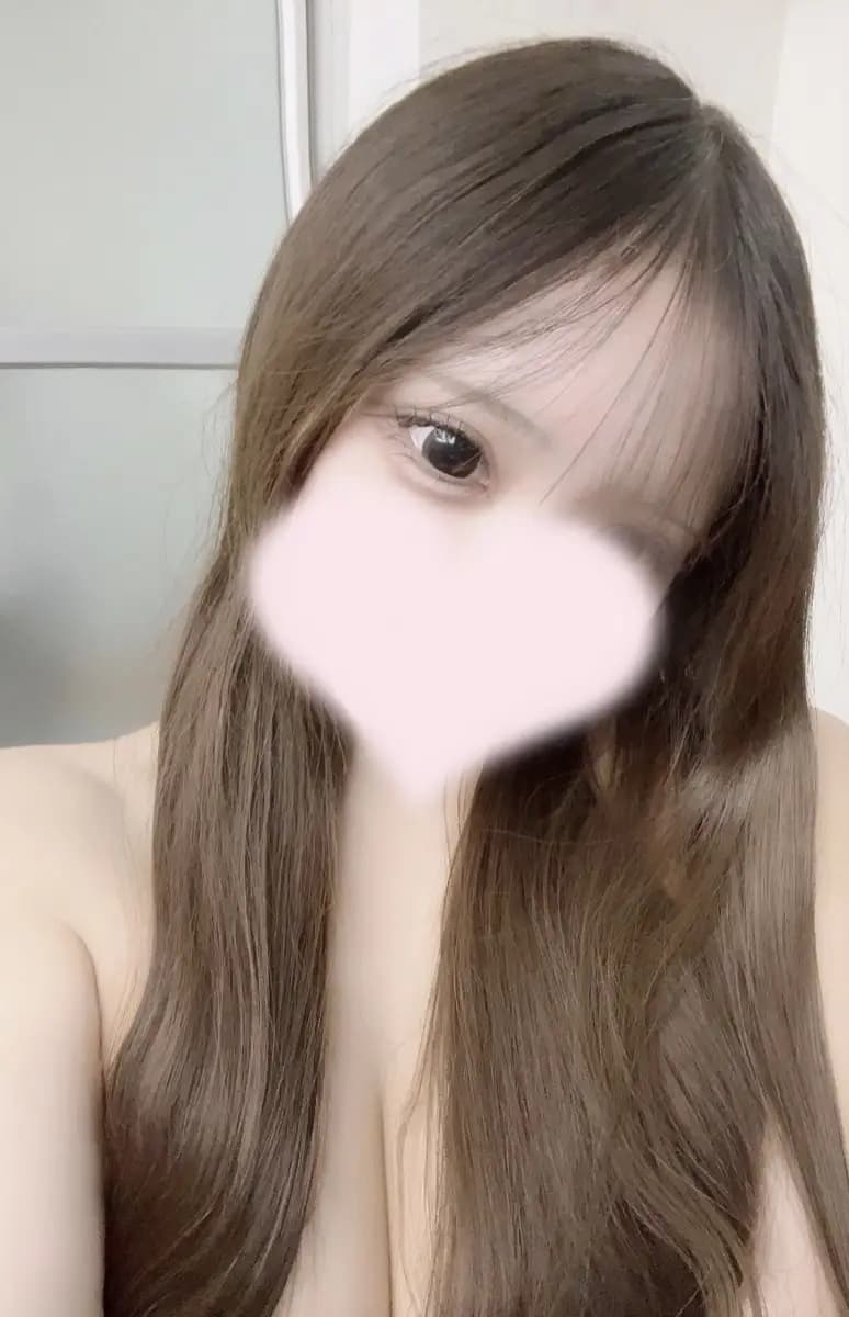 夢咲 みう プロフィール|大阪 日本橋 メンエス 『君色ドレスSPA』