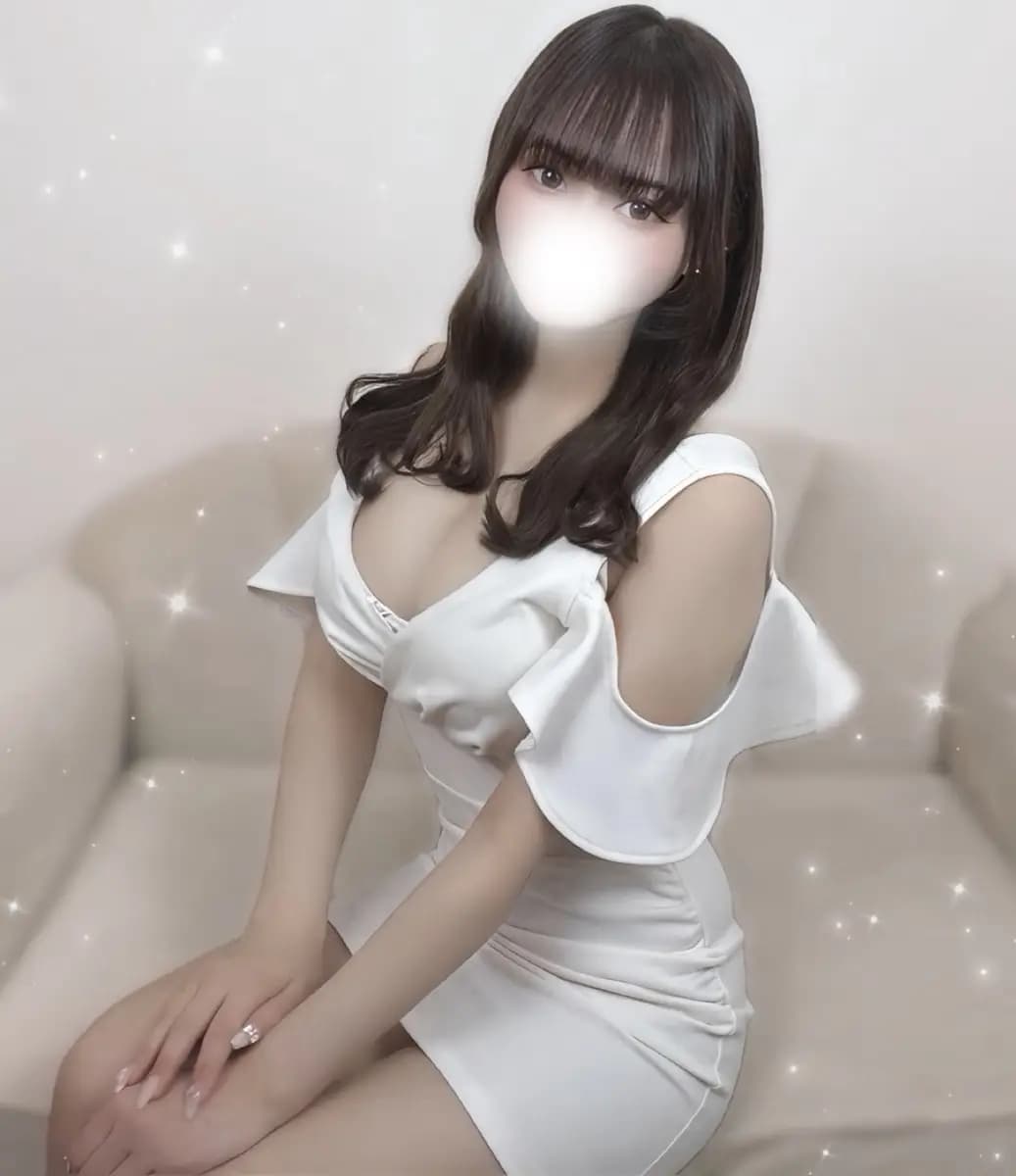 冬月 りん プロフィール｜大阪 日本橋 メンエス 『君色ドレスSPA』