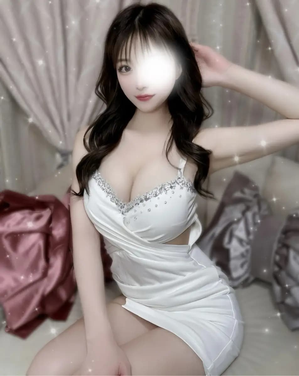 花音 みずほ プロフィール|大阪 日本橋 メンエス 『君色ドレスSPA』