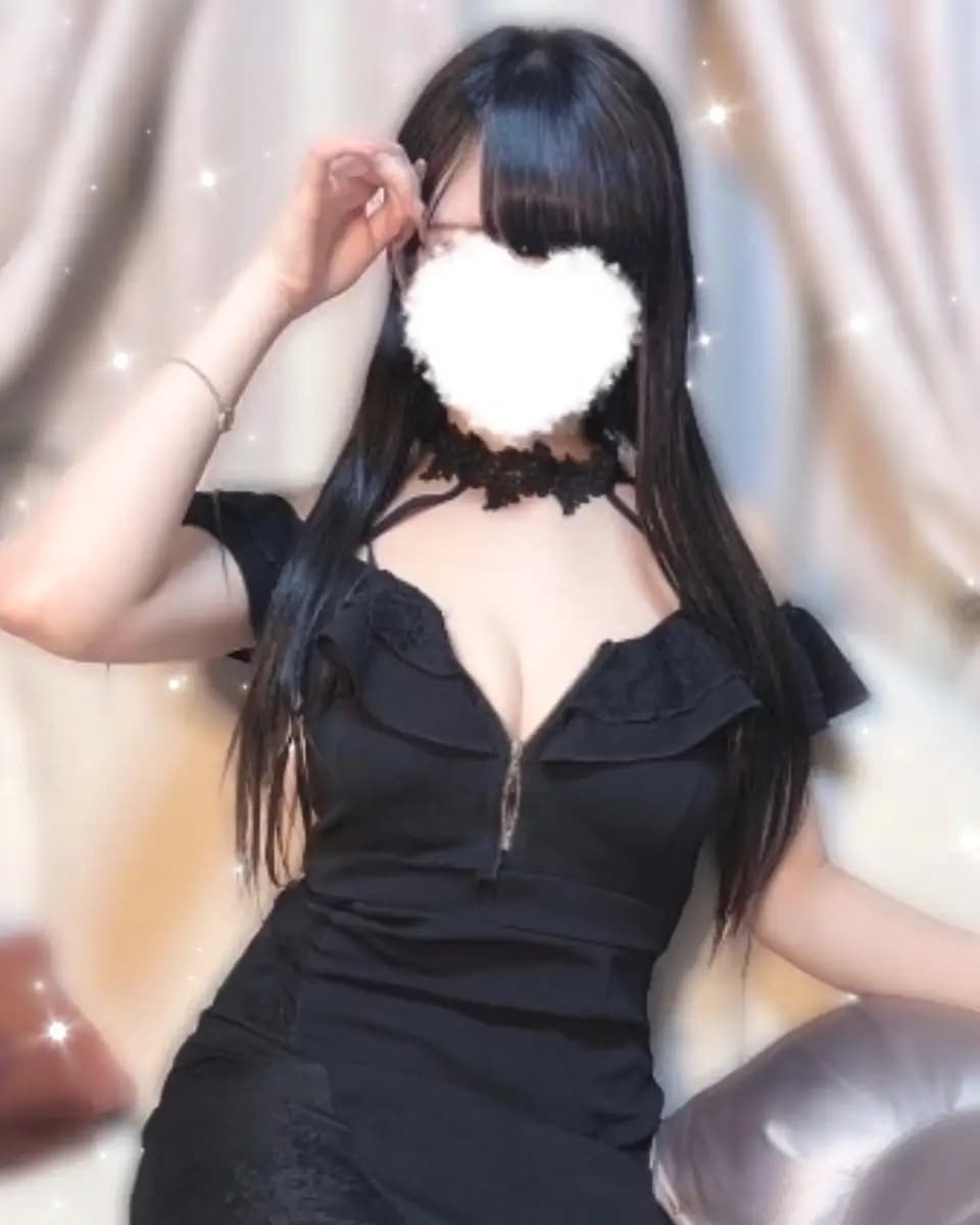 黒崎 かなう プロフィール｜大阪 日本橋 メンエス 『君色ドレスSPA』