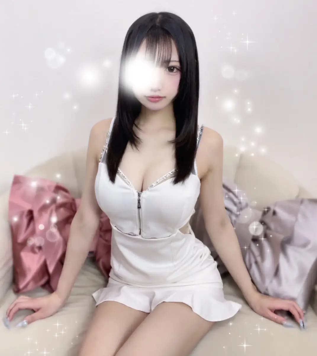 月嶋 なな プロフィール｜大阪 日本橋 メンエス 『君色ドレスSPA』