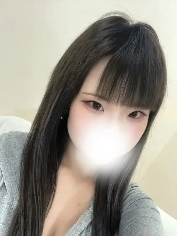 ひなさんのプロフィール|東京都内TOPクラスの美女軍団/綾瀬、北千住高級メンズエステ|綾瀬、北千住メンズエステ SenjyuSpa(センジュ スパ)