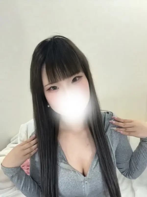 ひなさんのプロフィール|東京都内TOPクラスの美女軍団/綾瀬、北千住高級メンズエステ|綾瀬、北千住メンズエステ SenjyuSpa(センジュ スパ)