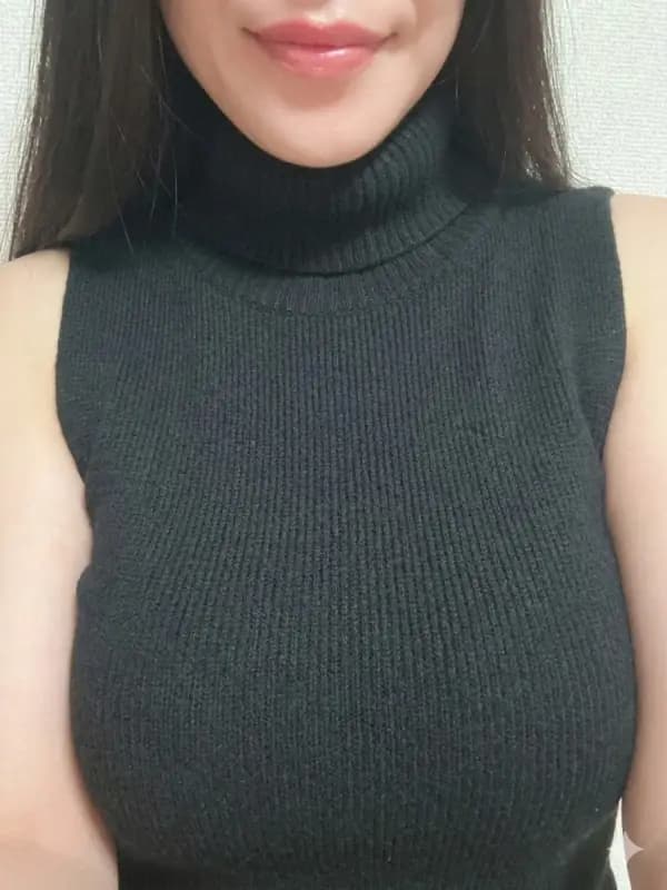 雨宮れなさんのプロフィール｜赤羽・秋葉原・大井町・池袋・新宿・立川・錦糸町メンズエステ｜むちむちお姉さん