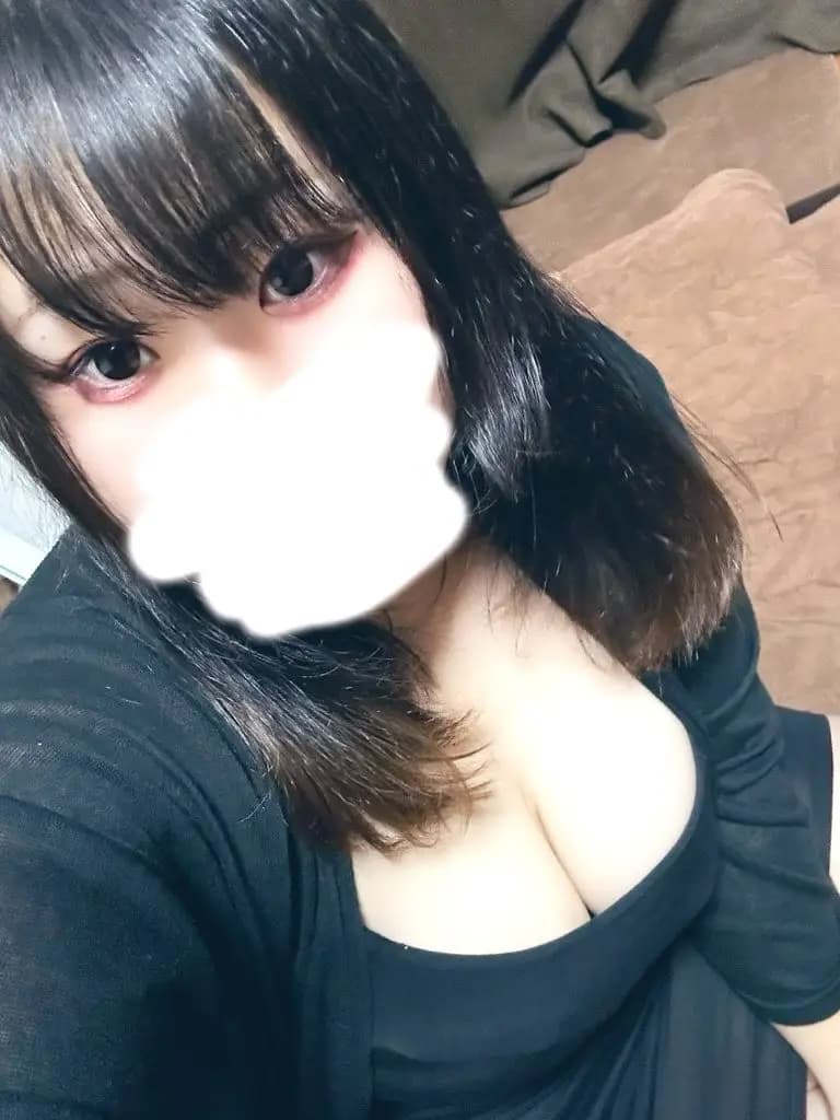 るりプロフィール｜東京/吉祥寺 メンズエステ『ぽちゃカワ専門店　ぽちゃぷりすぱ』