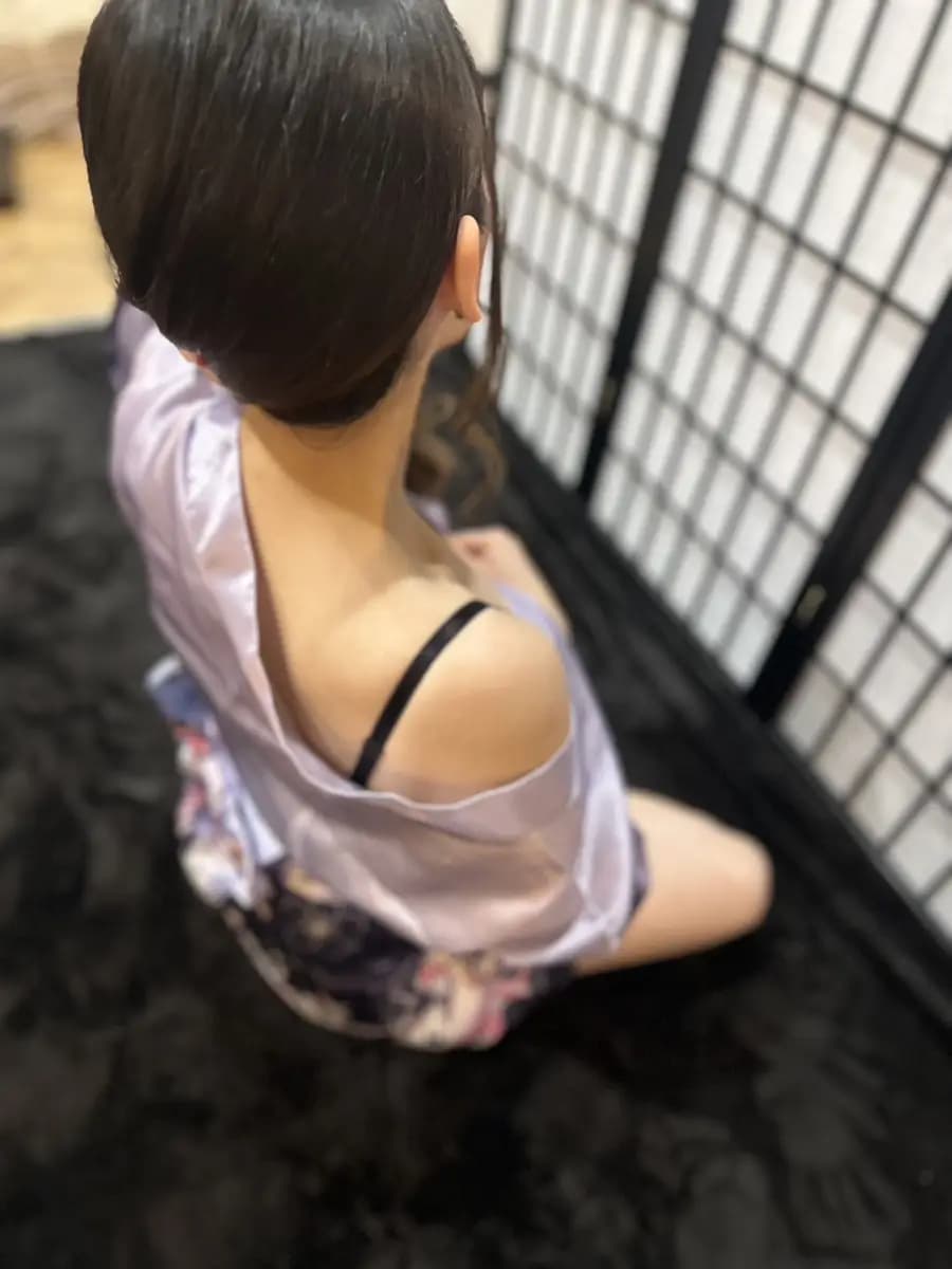 伊織～いおり～プロフィール｜兵庫県 神戸三宮 メンズエステ『おいんらん』
