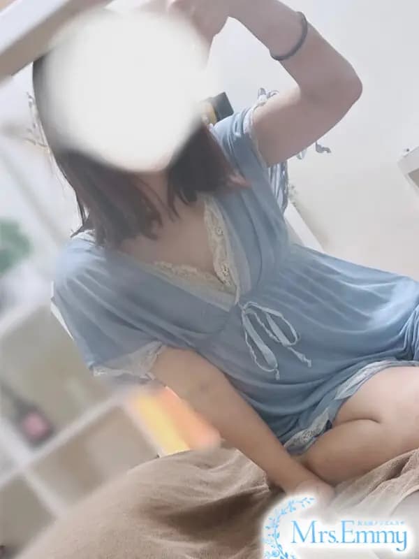 みゆプロフィール｜大阪府『新大阪メンズエステ  Mrs.Emmy』