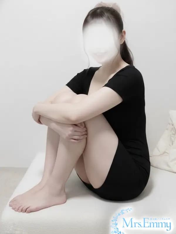 めいプロフィール｜大阪府『新大阪メンズエステ  Mrs.Emmy』