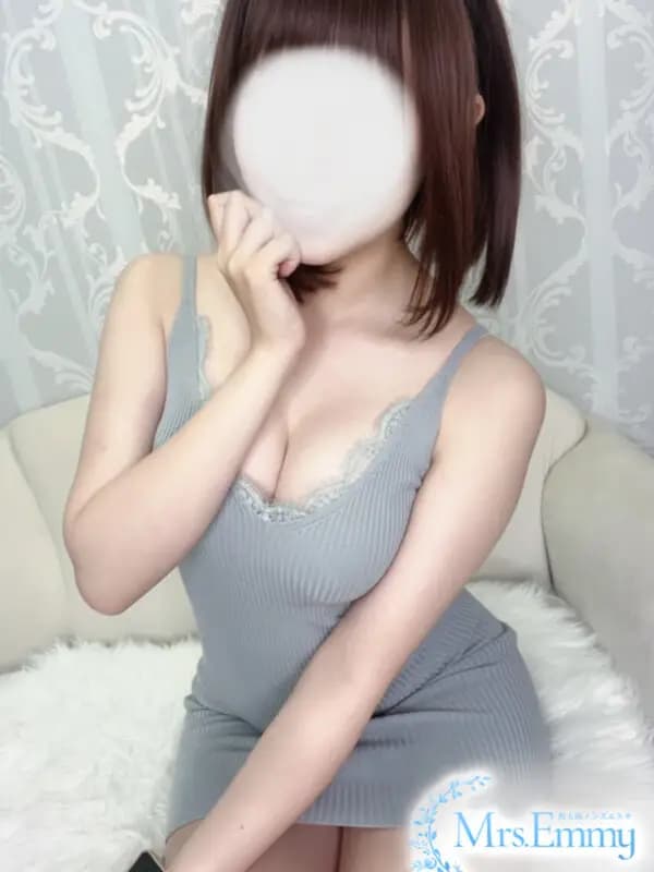 めぐプロフィール｜大阪府『新大阪メンズエステ  Mrs.Emmy』