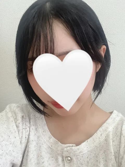 かえでさんのプロフィール｜大阪・兵庫・岡山・メンズエステ｜産まれたてSPA