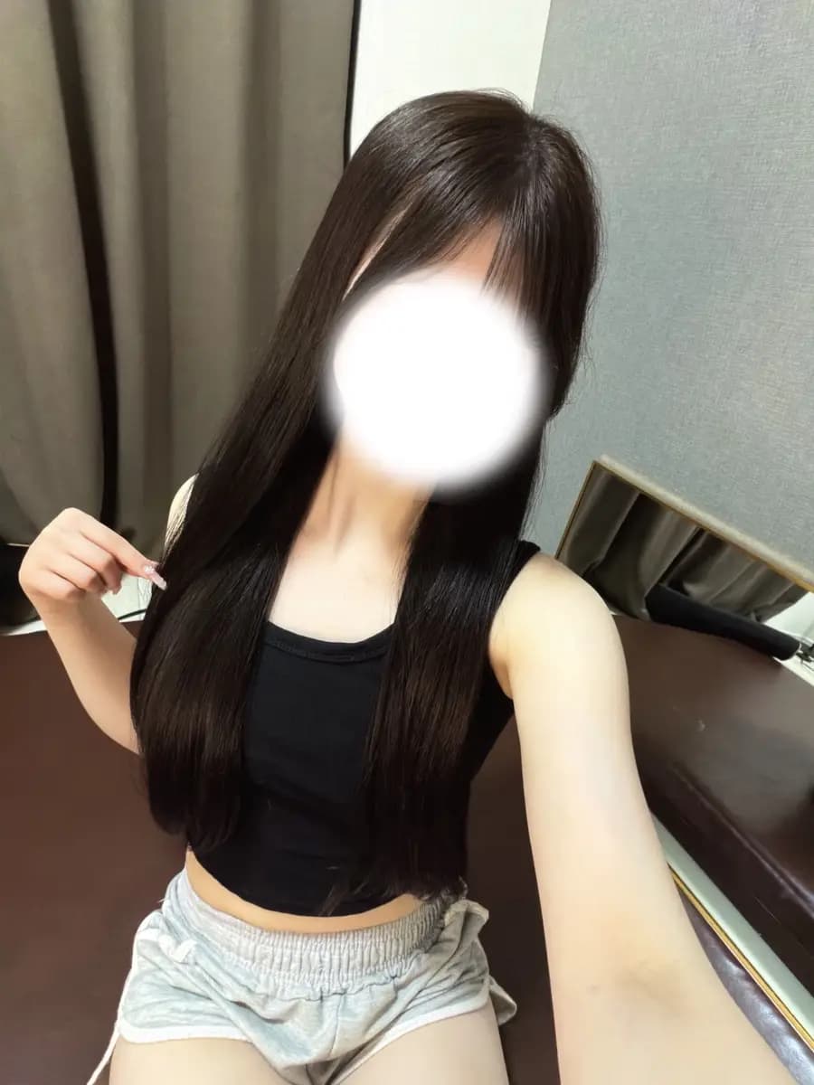 杏月ゆりか プロフィール｜新宿メンズエステ Ecru～エクリュ～