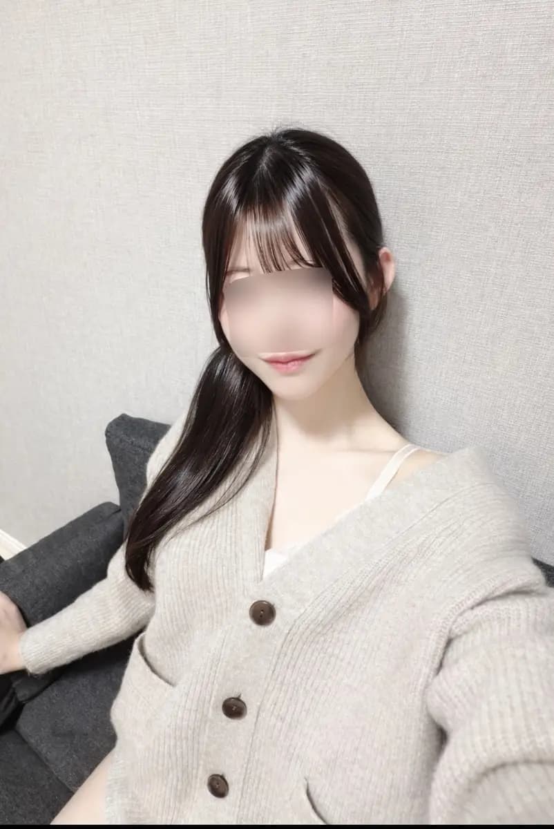 杏月ゆりか プロフィール｜新宿メンズエステ Ecru～エクリュ～