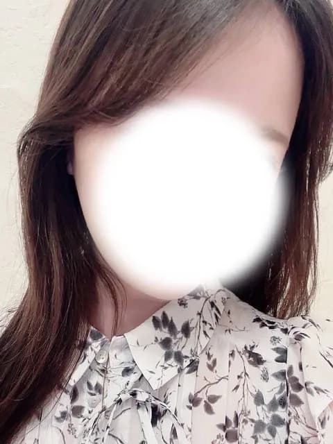 りまさんのプロフィール｜大阪・兵庫・岡山・メンズエステ｜産まれたてSPA