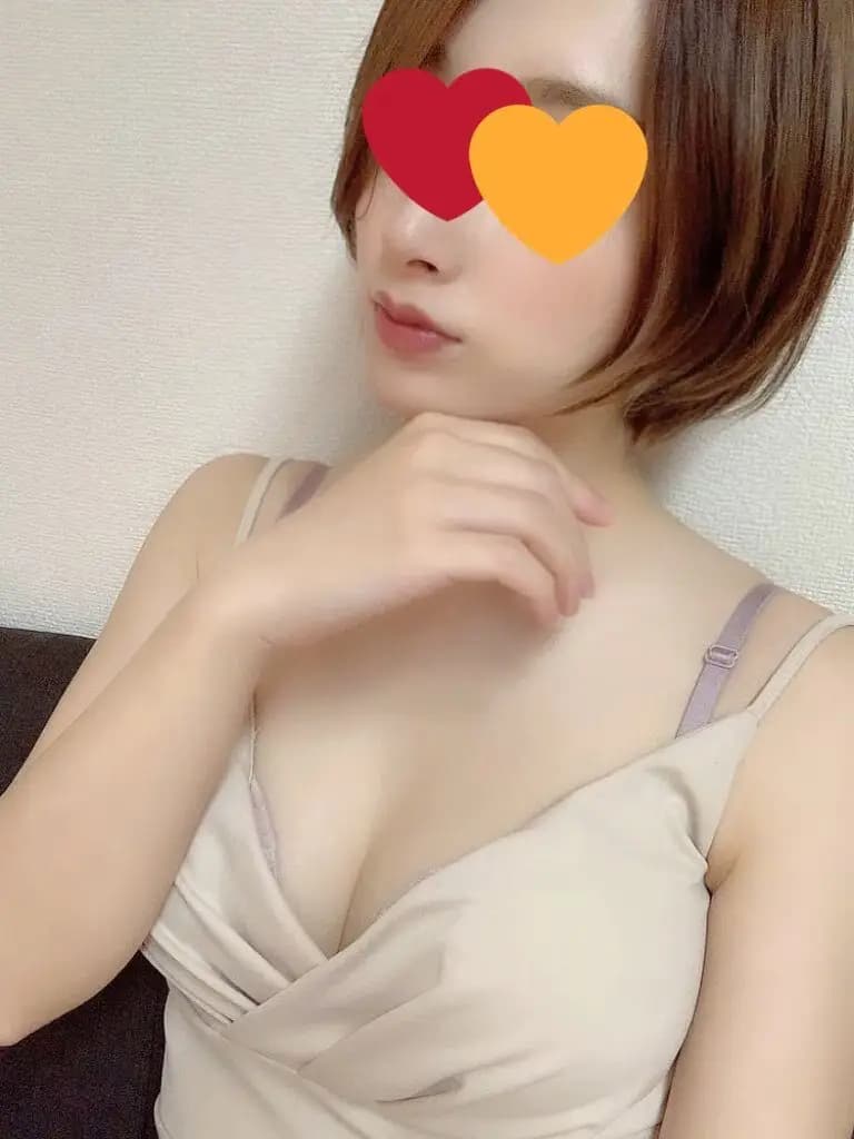 市川らら | 学芸大学 メンズエステ クレアの在籍セラピスト学芸大学 メンズエステ クレア