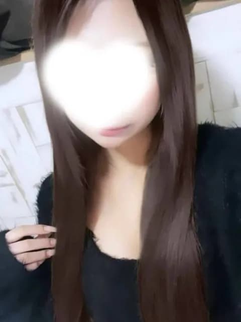 ゆずさんのプロフィール｜神戸三宮・メンズエステ｜belle femme ベルファーム 神戸三宮店