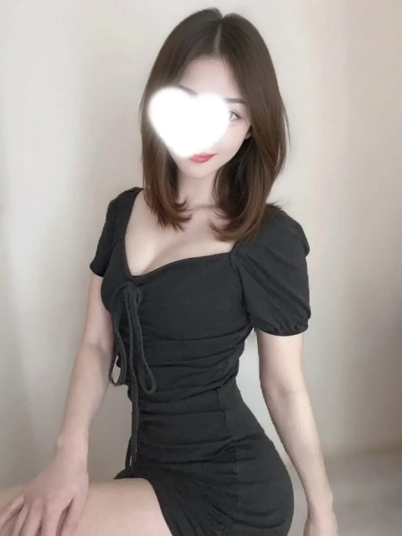 桐谷 えま