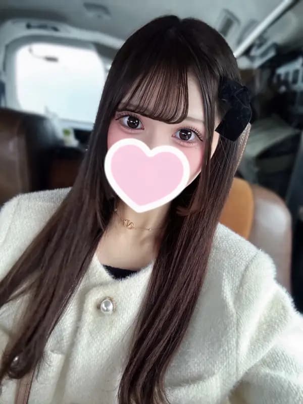 りりさんのプロフィール｜青砥・西新井・綾瀬｜メンズエステ｜HURRICANE【ハリケーン】
