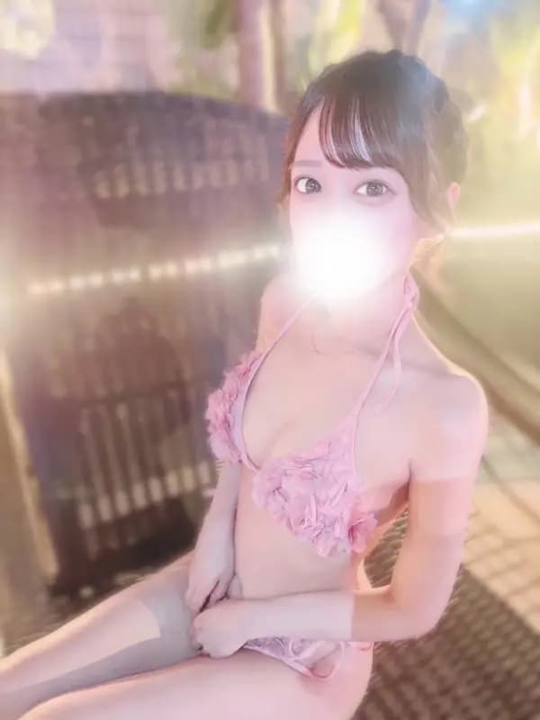 あゆかさんのプロフィール|青砥・西新井・綾瀬|メンズエステ|HURRICANE【ハリケーン】