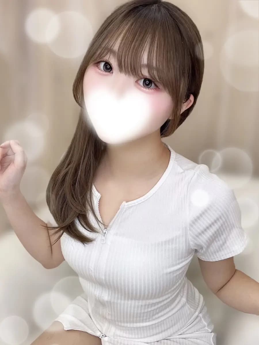 桜井あすか プロフィール｜秋葉原 神田 メンズエステ 『めろめろ♡spa秘密基地』
