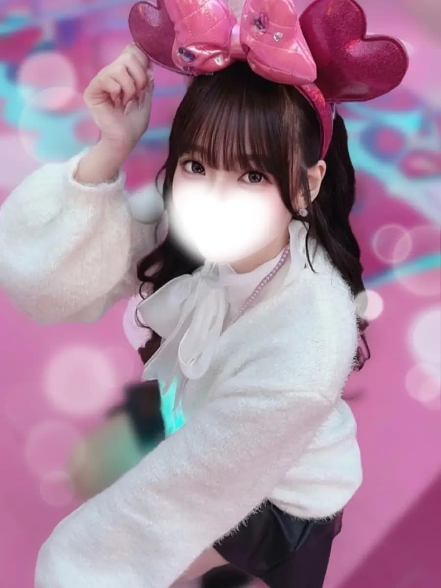 水瀬ももな プロフィール|秋葉原 神田 メンズエステ 『めろめろ♡spa秘密基地』