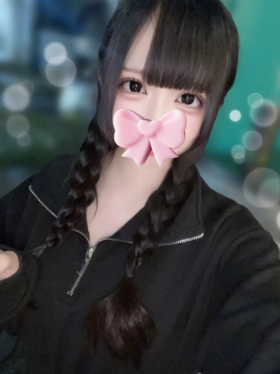 黒蝶ゆら プロフィール｜秋葉原 神田 メンズエステ 『めろめろ♡spa秘密基地』