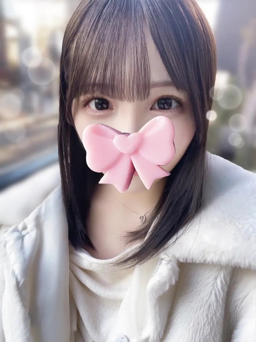 白桃えみり プロフィール|秋葉原 神田 メンズエステ 『めろめろ♡spa秘密基地』