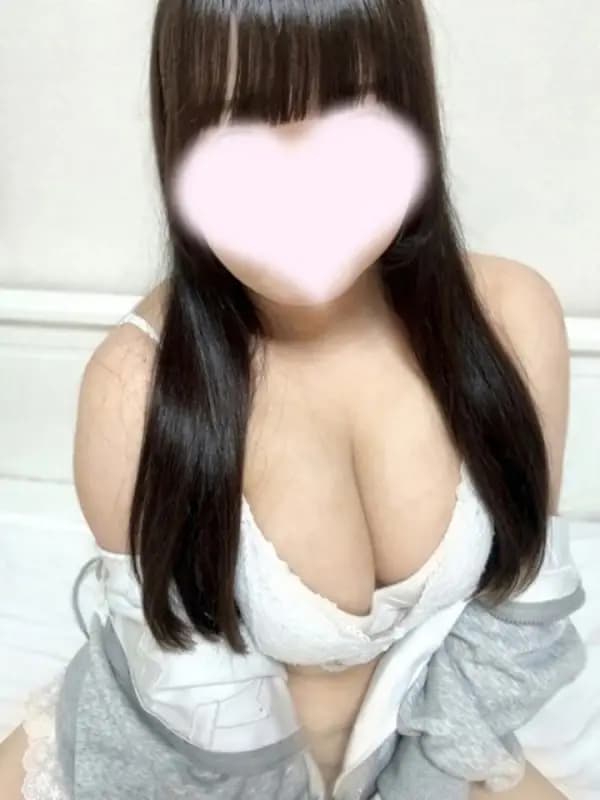 ひなさんのプロフィール｜秋葉原・五反田 メンズエステ｜むちむち彼女