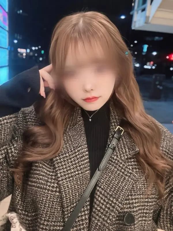 まなさんのプロフィール｜秋葉原・五反田 メンズエステ｜むちむち彼女