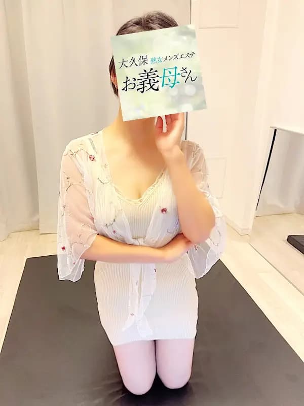 貴島さんのプロフィール|50代以上のホスピタリティ|お義母さん大久保店