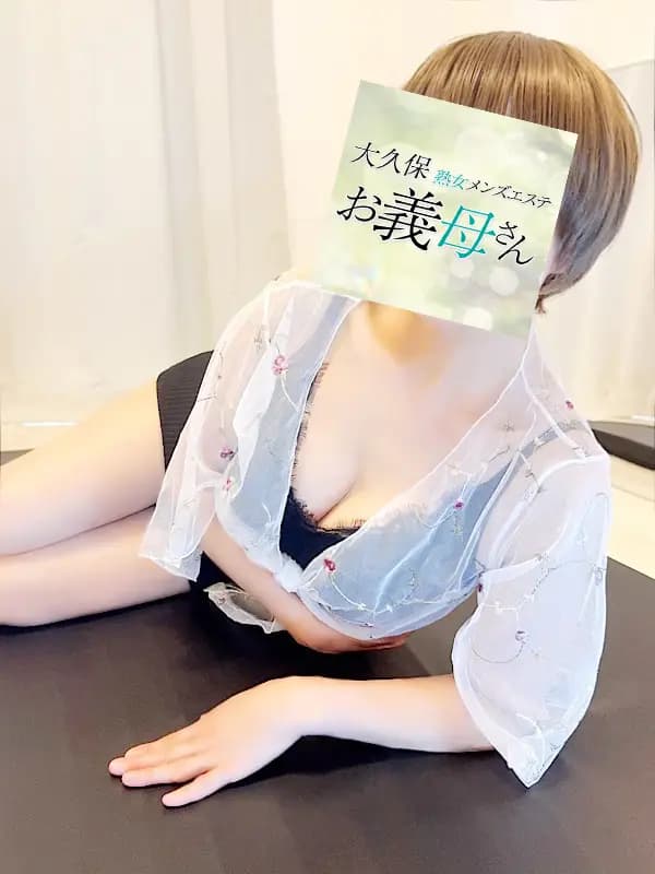 百瀬さんのプロフィール｜50代以上のホスピタリティ｜お義母さん大久保店