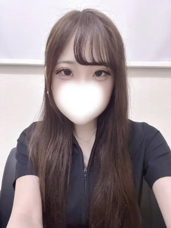 りらさん