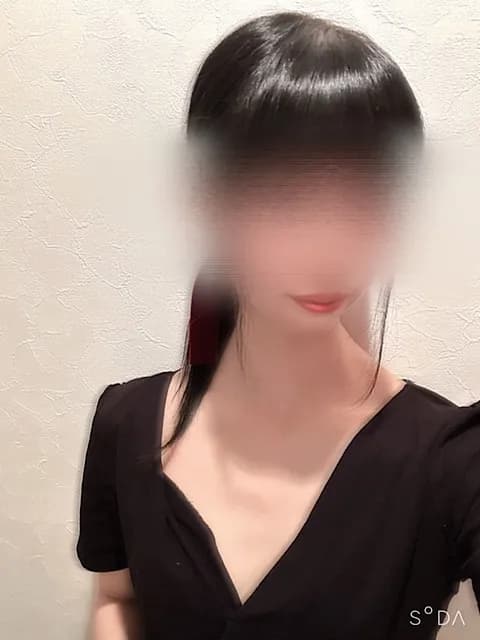 愛沢 れいさんのプロフィール|広島|メンズエステ|Rivers Este(リバーズエステ)