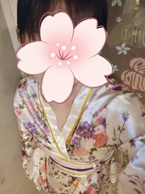 雛菊さんのプロフィール｜立川・メンズエステ｜百花繚乱