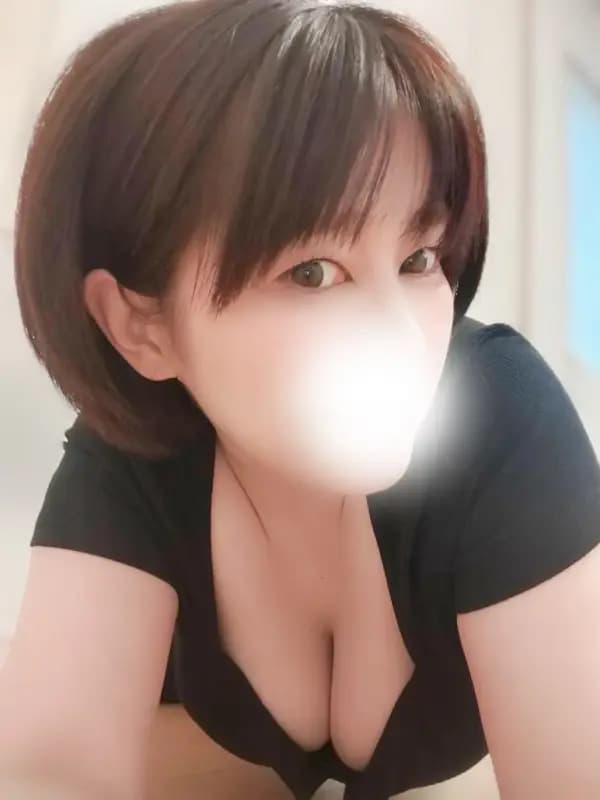 美月いろはさんのプロフィール｜蒲田メンズエステ  30代40代人妻・熟女専門店｜Sumire Spa（スミレスパ）