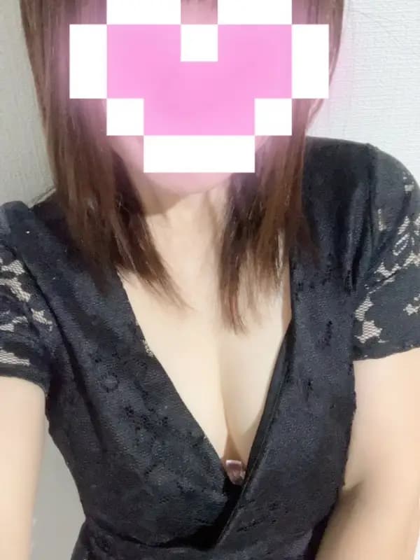 藤木 ひなのさんのプロフィール|蒲田メンズエステ 30代40代人妻・熟女専門店|Sumire Spa(スミレスパ)
