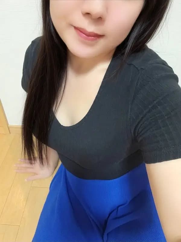 三浦 あいさんのプロフィール｜蒲田メンズエステ  30代40代人妻・熟女専門店｜Sumire Spa（スミレスパ）